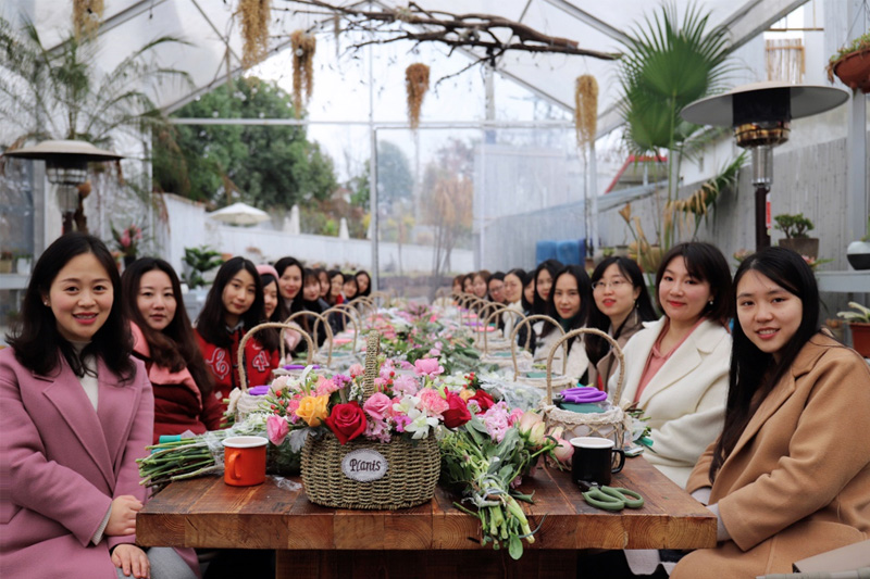 USDT数字钱包集团联合简州新城管委会开展“三八”妇女节运动 - 企业文化 - USDT数字钱包